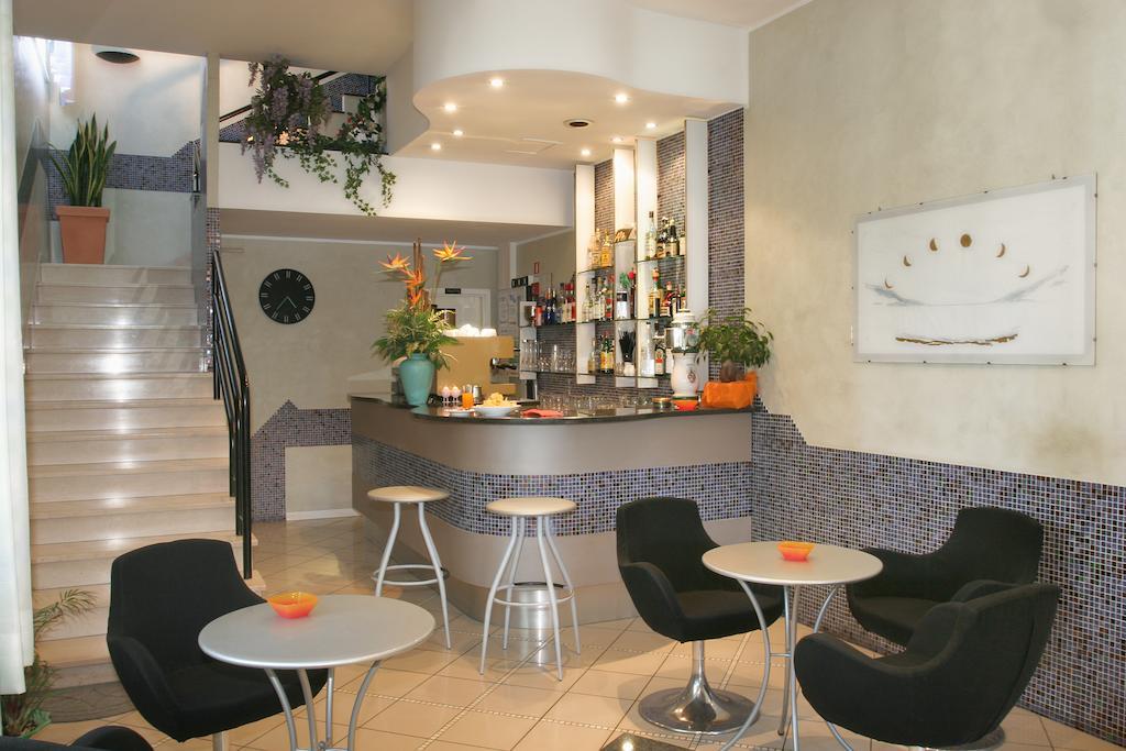 Hotel Villa Rossi Bellaria-Igea Marina Extérieur photo