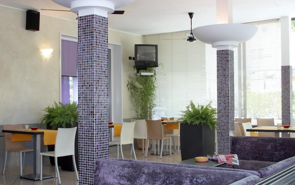 Hotel Villa Rossi Bellaria-Igea Marina Extérieur photo